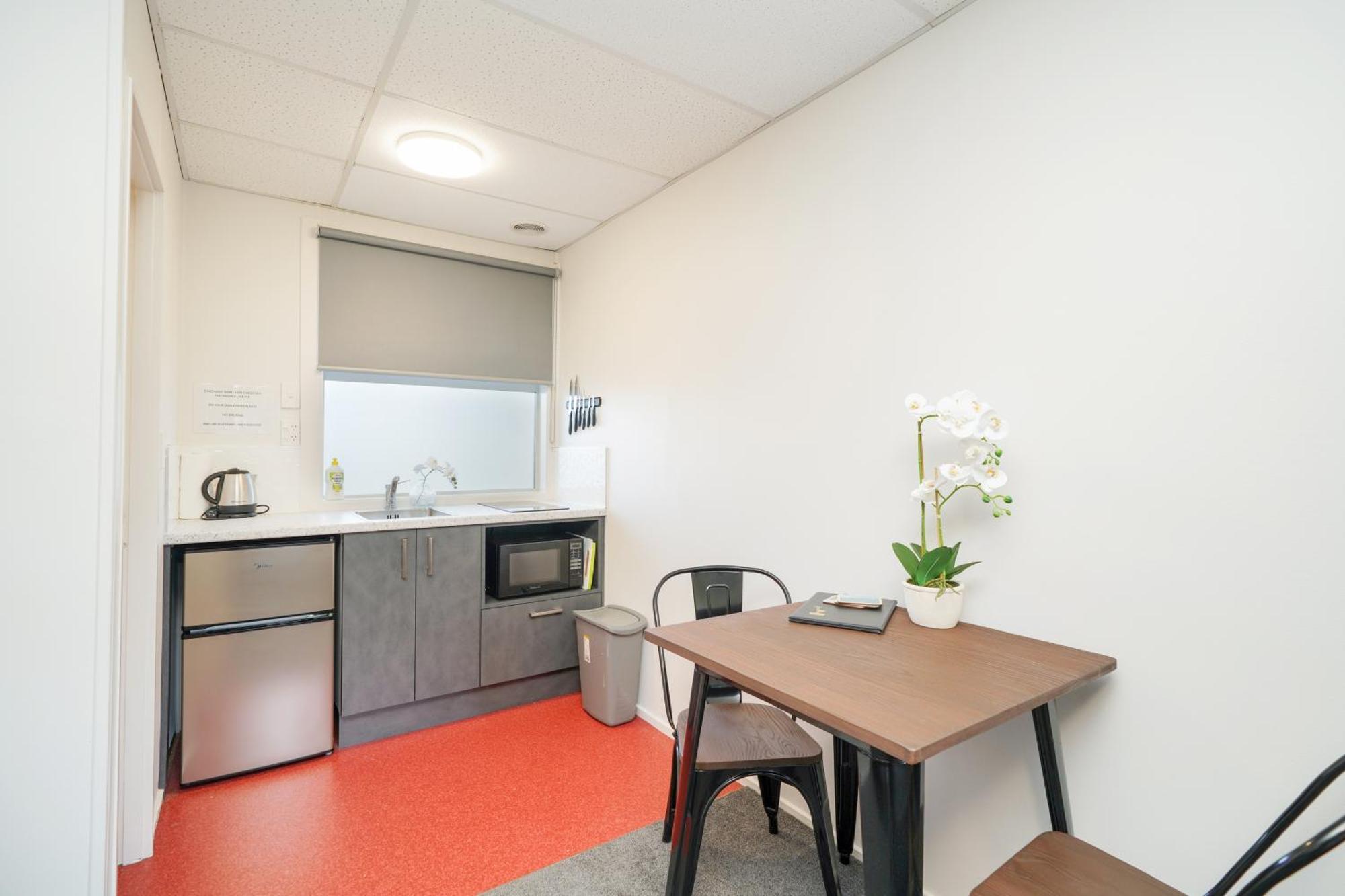 Beach Road Holiday Park Otatara Buitenkant foto